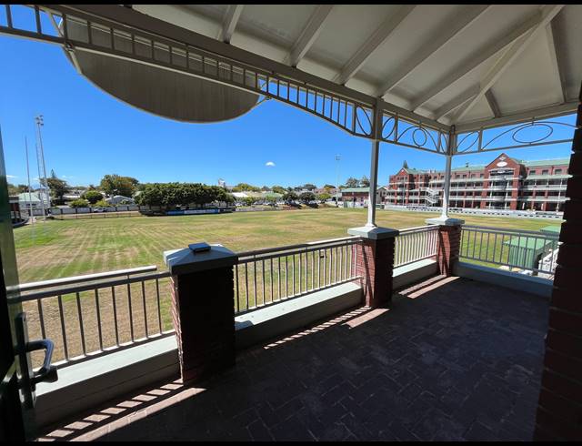 232M² OFFICE TO LET IN CLAREMONT